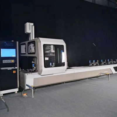 Alta precisão de alumínio 4 eixos CNC perfurar fresagem centro de usinagem ATC máquina de fazer porta de janela com fuso giratório
