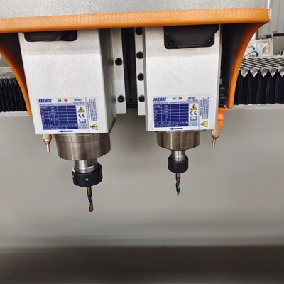 1.5m Alumínio Máquina de perforação CNC 3+1 eixo CNC Porta de Fabricação