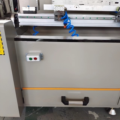 1.5m Alumínio Máquina de perforação CNC 3+1 eixo CNC Porta de Fabricação