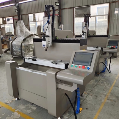 Máquina de perfuração CNC de perfis de liga de 800 mm com controlo de 3 eixos