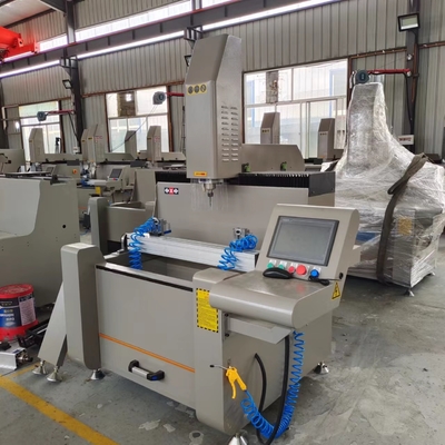 Máquina de perforação CNC 18000/min Máquina automática de fabricação de portas de alumínio