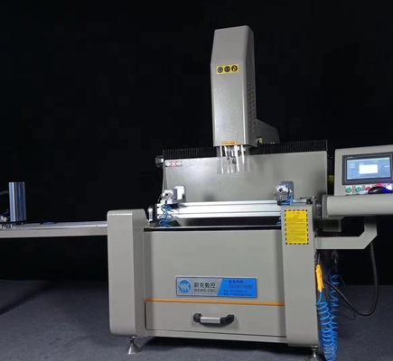 Máquina de moagem CNC Máquina de fabricação de portas e janelas de alumínio