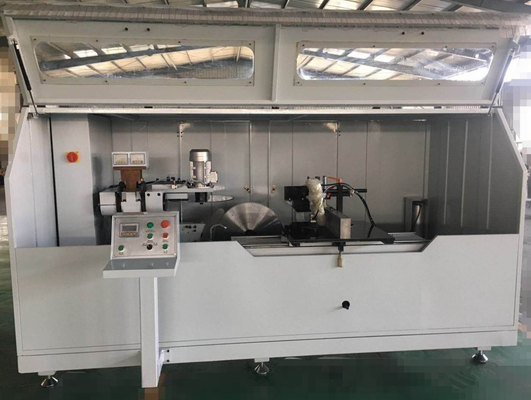 Máquina de corte de perfis de alumínio para parede de cortina de 200 mm