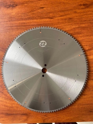 500 mm 550 mm 600 mm Acessórios da máquina porta de janela Pcd Saw Blade TCT Cutting