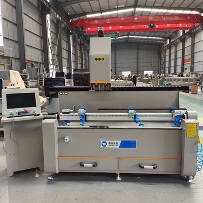 Máquinas de fabricação de janelas CNC Máquina de perfuração e moagem de alumínio de duplo fuso
