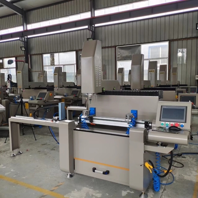 Roteador de cópia CNC de cabeça única de alumínio e PVC de 800 mm para perfuração, fresagem e chamfering