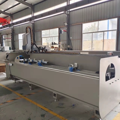 China Fábrica Weike Maquinaria Fornecimento 3 + 1 eixo CNC máquina de fresagem de perfuração mesa de trabalho pode girar +-90 graus