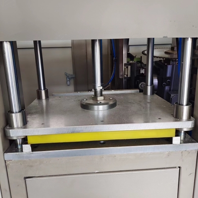 Máquina de moagem de extremos de alumínio CNC Máquina de fabricação de portas de janelas de alumínio