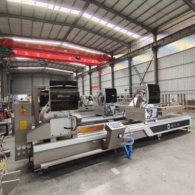 Máquina de corte CNC de alumínio UPVC