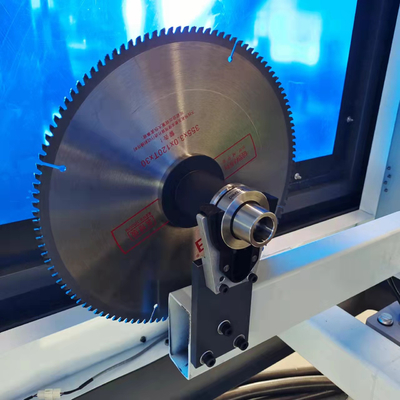 Máquinas CNC de 5 eixos Centro de usinagem CNC para venda
