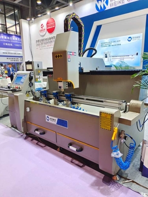 Máquina de fabricação de portas e janelas de alumínio de 3200 mm, máquina de fresagem de perfuração CNC