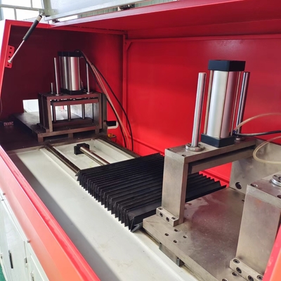 Serra de esquadria CNC de cabeça única Serra de corte para conector de canto