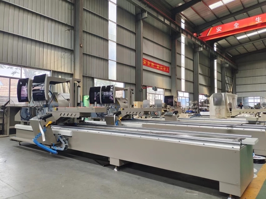 A mitra principal do tipo dois do Cnc viu com Max Cutting Length 6000mm