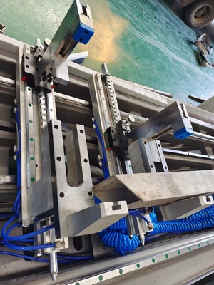 6500mm máquina de parede de cortina de alumínio 4 eixos CNC centro de usinagem