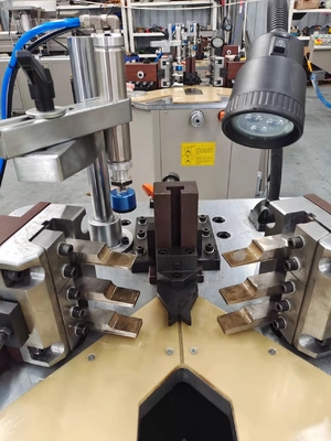 160 Máquina combinadora de cantos Máquina de janelas e portas Tipo síncrono