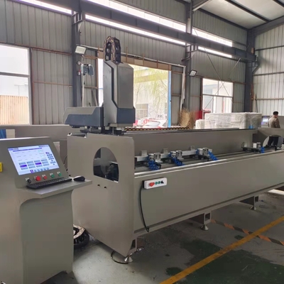 Máquina de perfuração e fresagem CNC de dupla cabeça para perfil de alumínio